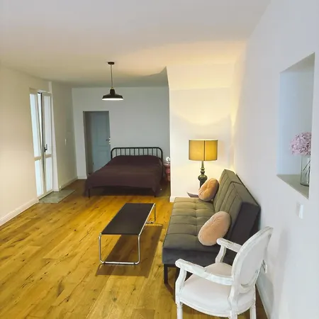 Weinstrasse56 Loft * Deidesheim